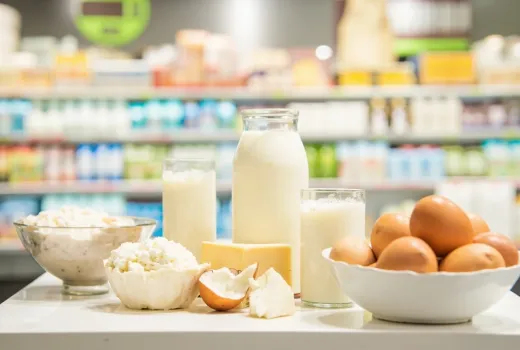 Fresh Milk Selection Guide 2026: How to Choose Quality Dairy in a $1.06 Trillion Market